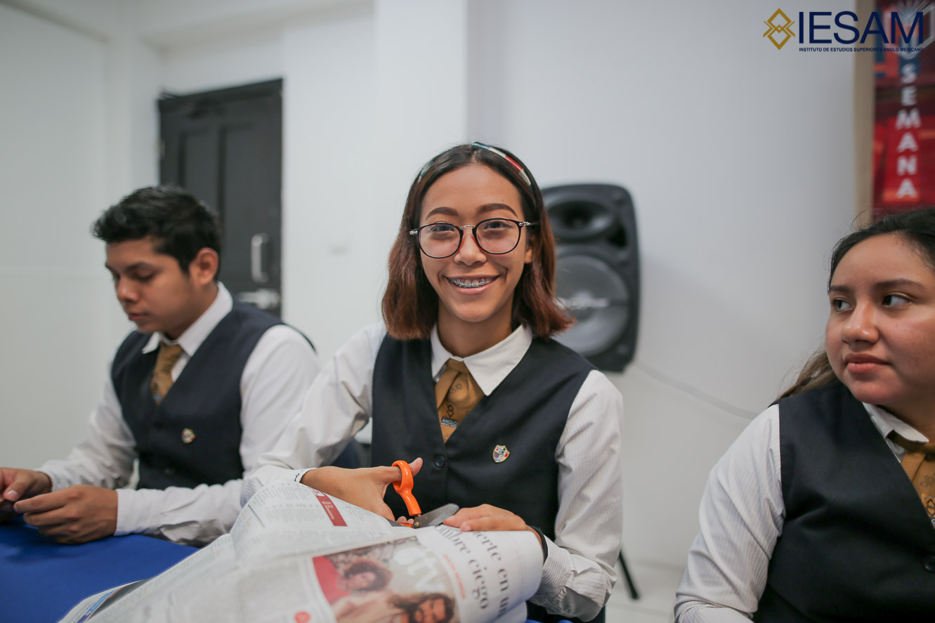 COLEGIO ANGLO MEXICANO DE COATZACOALCOS-SEMANA DE LA LECTURA-IESAM-9203