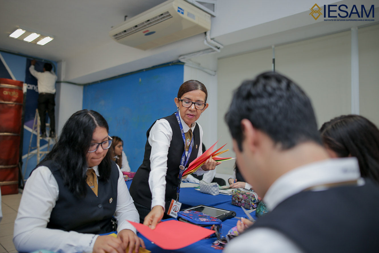COLEGIO ANGLO MEXICANO DE COATZACOALCOS-SEMANA DE LA LECTURA-IESAM-9228