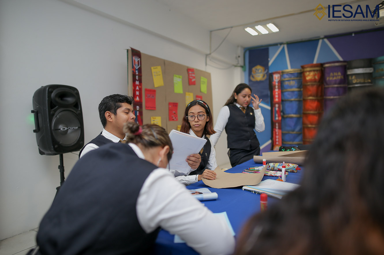 COLEGIO ANGLO MEXICANO DE COATZACOALCOS-SEMANA DE LA LECTURA-IESAM-9295